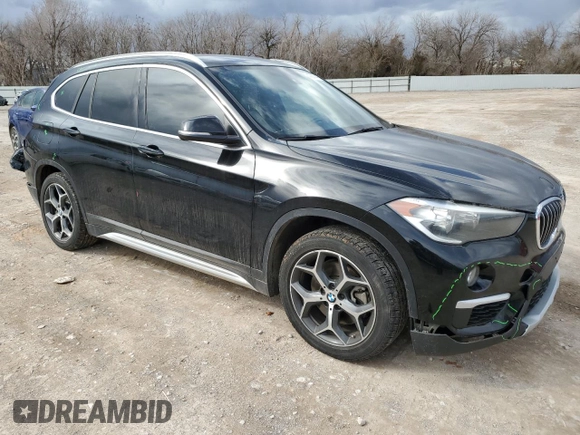 2018 BMW X1 xDrive28i with VIN WBXHT3C32J5L28030, listed as a Copart auction lot 47087415 with 100,708 mi miles and Salvage Title. Bid and sale history available at carsss.com. Image 4.