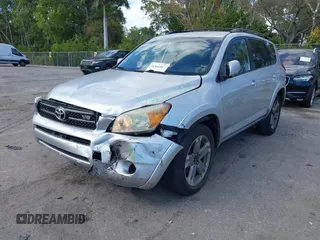 2008 Toyota RAV4 Sport z VIN JTMZK32VX86015173, wystawiony jako IAAI lot #41561817 z przebiegiem 157 614 mil mil oraz . Historia ofert i sprzedaży dostępna na DreamBid. Obrazek 12.