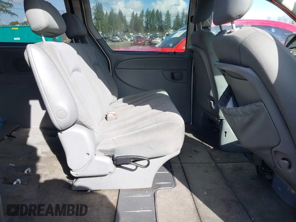 2007 Dodge Grand Caravan with VIN 1D8GP24E77B251383, listed as a IAAI auction lot 41701073 with 226,674 mi miles and . Bid and sale history available at DreamBid. Image 8.