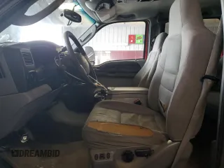 2005 Ford Excursion Special Serv with VIN 1FMSU41P95EA92439, listed as a Copart auction lot 45586135 with 379,439 mi miles and Salvage Title. Bid and sale history available at DreamBid. Image 7.