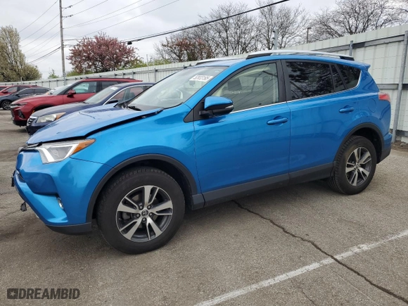 2016 Toyota RAV4 XLE with VIN JTMRFREV3GD182147, listed as a Copart auction lot 52833195 with 69,256 mi miles and Salvage Title. Bid and sale history available at carsss.com. Image 1.
