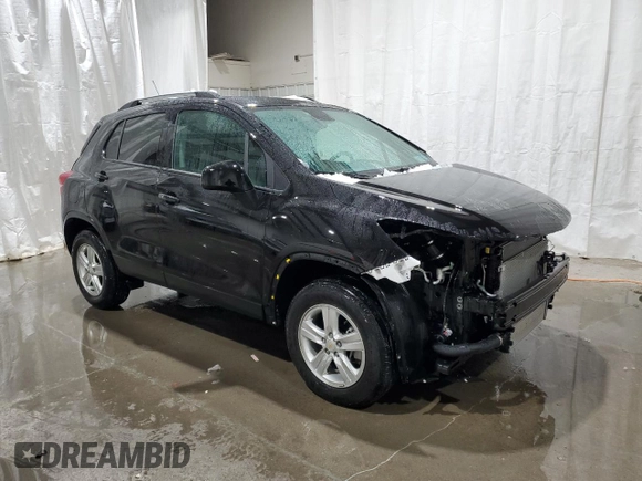 2022 Chevrolet Trax LT with VIN KL7CJPSM0NB565926, listed as a Copart auction lot 45895265 with 13,398 mi miles and Salvage Title. Bid and sale history available at DreamBid. Image 4.