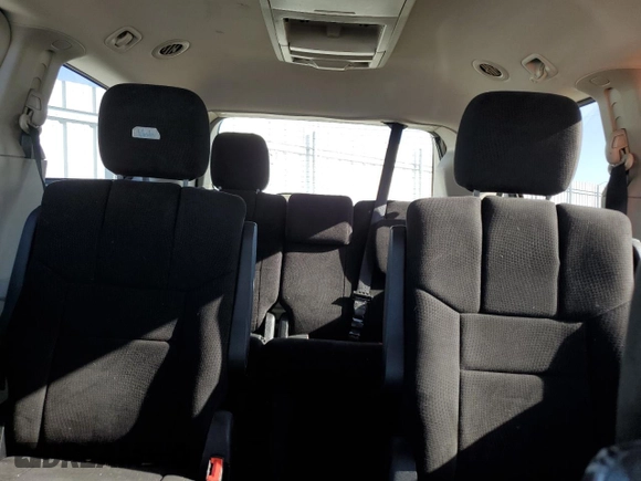 2011 Chrysler Town & Country Touring with VIN 2A4RR5DG8BR646925, listed as a Copart auction lot 48337055 with 181,881 mi miles and Salvage Title. Bid and sale history available at DreamBid. Image 10.