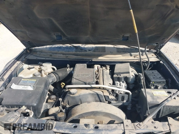 2003 Chevrolet TrailBlazer LS with VIN 1GNDS13S432222507, listed as a IAAI auction lot 42035817 with 220,061 mi miles. Bid and sale history available at carsss.com. Image 10.