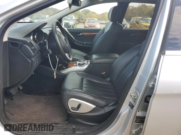 2007 Mercedes-Benz R 3.5L с VIN 4JGCB65E07A052324, выставлен на аукционе Copart как лот 75043424 с пробегом Не указан миль и Чистый • Clean title. История ставок и продаж доступна на DreamBid. Изображение 7.