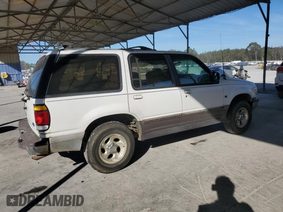 1997 Ford Explorer XLT with VIN 1FMDU32P7VUA19965, listed as a Copart auction lot 79505124 with 140,231 mi miles and Salvage title. Bid and sale history available at DreamBid. Image 3.