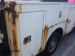 2017 Ford F-250 XL с VIN 1FD7X2B66HEF22553, выставлен на аукционе IAAI как лот 42575720 с пробегом 190 930 миль миль и . История ставок и продаж доступна на DreamBid. Изображение 4.