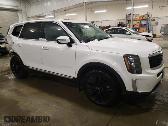 2022 Kia Telluride SX with VIN 5XYP5DHC3NG290774, listed as a Copart auction lot 44410995 with 31,588 mi miles and Salvage Title. Bid and sale history available at carsss.com. Image 4.