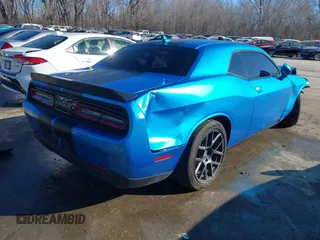 2019 Dodge Challenger R/T Scat Pack Widebody z VIN 2C3CDZFJ0KH552252, wystawiony jako IAAI lot #41662399 z przebiegiem 63 337 mil mil oraz . Historia ofert i sprzedaży dostępna na DreamBid. Obrazek 4.