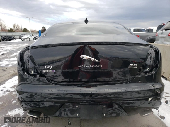 2019 Jaguar XJ with VIN SAJWJ1CD7K8W19566, listed as a Copart auction lot 43150345 with 29,020 mi miles and Salvage Title. Bid and sale history available at carsss.com. Image 6.