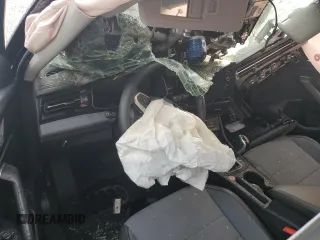 2025 Volkswagen Jetta SE z VIN 3VWEX7BU4SM023028, wystawiony jako Copart lot #59500145 z przebiegiem Nie podano mil oraz Nie do naprawy • Non repairable. Historia ofert i sprzedaży dostępna na DreamBid. Obrazek 8.
