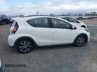 2018 Toyota Prius One with VIN JTDKDTB35J1599608, listed as a IAAI auction lot 42041924 with 89,156 mi miles and . Bid and sale history available at DreamBid. Image 13.