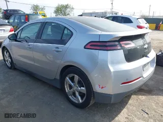 2012 Chevrolet Volt with VIN 1G1RD6E46CU108008, listed as a IAAI auction lot 42035635 with 135,631 mi miles. Bid and sale history available at carsss.com. Image 3.