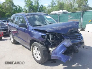 2010 Hyundai Santa Fe GLS z VIN 5NMSG3AB6AH389489, wystawiony jako IAAI lot #42165689 z przebiegiem 43 355 mil mil oraz . Historia ofert i sprzedaży dostępna na DreamBid. Obrazek 1.