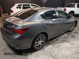 2019 Acura ILX w/Premium Pkg with VIN 19UDE2F76KA012106, listed as a IAAI auction lot 41460790 with 67,052 mi miles. Bid and sale history available at carsss.com. Image 4.