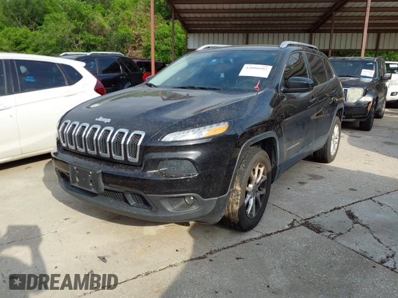 2014 Jeep Cherokee Latitude with VIN 1C4PJMCS5EW294743, listed as a IAAI auction lot 42098992 with 185,814 mi miles. Bid and sale history available at carsss.com. Image 18.