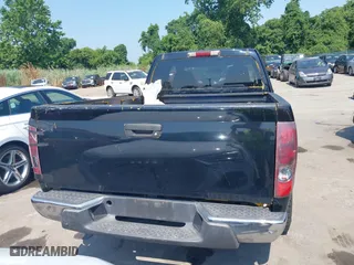 2005 Chevrolet Colorado LS Z71 with VIN 1GCDT196558120620, listed as a IAAI auction lot 39857532 with 201,457 mi miles. Bid and sale history available at carsss.com. Image 16.