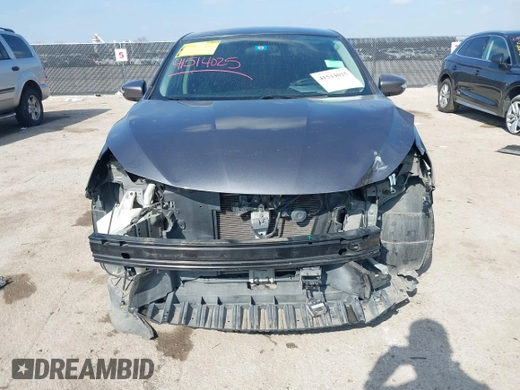 2019 Nissan Sentra SR with VIN 3N1AB7AP8KY347221, listed as a IAAI auction lot 41514025 with 48,781 mi miles and . Bid and sale history available at DreamBid. Image 13.