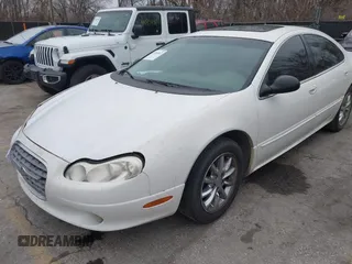 2002 Chrysler Concorde Limited z VIN 2C3HD56G52H261992, wystawiony jako IAAI lot #41494043 z przebiegiem 203 548 mil mil oraz . Historia ofert i sprzedaży dostępna na DreamBid. Obrazek 2.