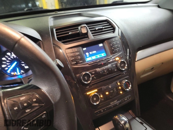 2017 Ford Explorer with VIN 1FM5K8B8XHGC52404, listed as a IAAI auction lot 42806528 with 155,913 mi miles and . Bid and sale history available at DreamBid. Image 12.