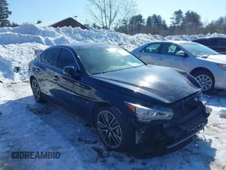 2015 Infiniti Q50 with VIN JN1BV7AR5FM390226, listed as a IAAI auction lot 41588250 with 121,928 mi miles. Bid and sale history available at carsss.com. Image 1.