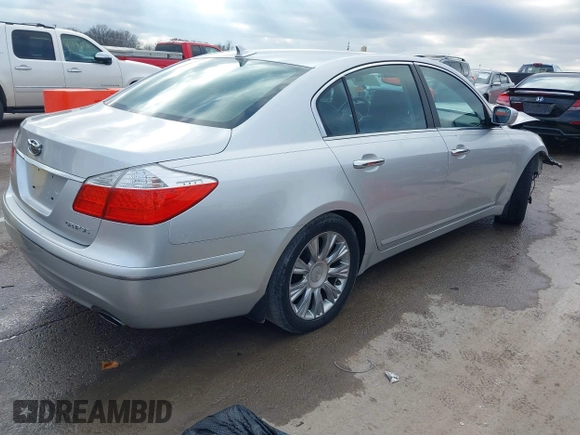 2009 Hyundai Genesis with VIN KMHGC46E29U036130, listed as a IAAI auction lot 41136708 with 145,256 mi miles and . Bid and sale history available at DreamBid. Image 4.