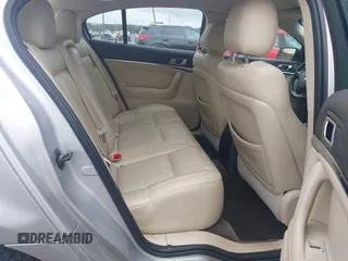2013 Lincoln MKS с VIN 1LNHL9DK3DG604712, выставлен на аукционе IAAI как лот 42351237 с пробегом 144 927 миль миль и . История ставок и продаж доступна на DreamBid. Изображение 8.