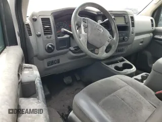 2018 Nissan NV Cargo SV z VIN 1N6AF0LY5JN805076, wystawiony jako Copart lot #56112895 z przebiegiem 229 785 mil mil oraz Tytuł czysty. Historia ofert i sprzedaży dostępna na DreamBid. Obrazek 8.