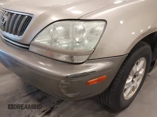 2002 Lexus RX 300 with VIN JTJHF10U720268702, listed as a IAAI auction lot 42160983 with 332,199 mi miles. Bid and sale history available at carsss.com. Image 6.