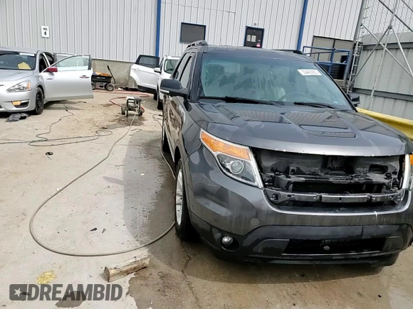 2015 Ford Explorer XLT with VIN 1FM5K7D87FGC53272, listed as a Copart auction lot 53465955 with 180,210 mi miles and Salvage Title. Bid and sale history available at DreamBid. Image 14.