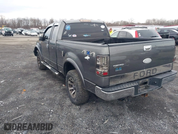 2004 Ford F-150 STX z VIN 1FTRX14W04NB92892, wystawiony jako IAAI lot #41009190 z przebiegiem 152 446 mil mil oraz . Historia ofert i sprzedaży dostępna na DreamBid. Obrazek 3.