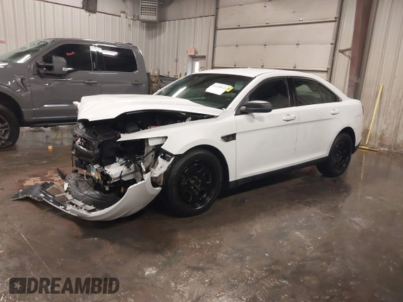 2016 Ford Police Interceptor with VIN 1FAHP2MK6GG106563, listed as a IAAI auction lot 41208421 with 71,719 mi miles and . Bid and sale history available at DreamBid. Image 17.