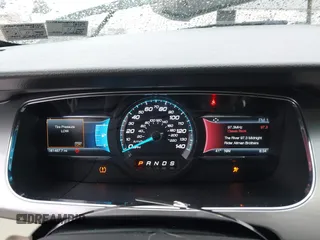 2018 Ford Taurus SEL z VIN 1FAHP2H81JG119145, wystawiony jako IAAI lot #41997302 z przebiegiem 61 467 mil mil oraz . Historia ofert i sprzedaży dostępna na DreamBid. Obrazek 7.