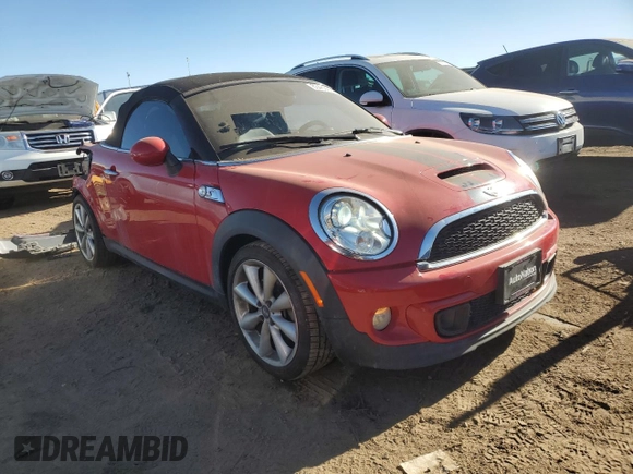 2013 MINI Roadster S z VIN WMWSY3C53DT566214, wystawiony jako Copart lot #83463854 z przebiegiem 69 877 mil mil oraz Szkoda całkowita • Salvage title. Historia ofert i sprzedaży dostępna na DreamBid. Obrazek 4.
