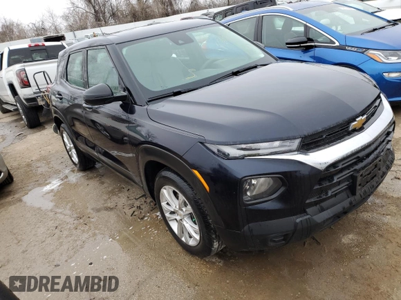 2021 Chevrolet TrailBlazer LS with VIN KL79MMS21MB086136, listed as a Copart auction lot 82045263 with 27,163 mi miles and Salvage Title. Bid and sale history available at DreamBid. Image 4.