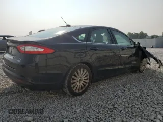 2016 Ford Fusion SE Hybrid with VIN 3FA6P0LU2GR378244, listed as a Copart auction lot 59749135 with 184,469 mi miles and Clean title. Bid and sale history available at DreamBid. Image 3.