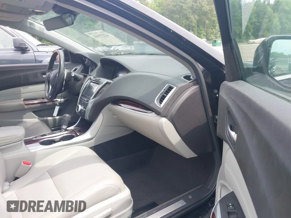 2015 Acura TLX Technology with VIN 19UUB1F50FA006163, listed as a IAAI auction lot 42279681 with 131,280 mi miles and . Bid and sale history available at DreamBid. Image 5.