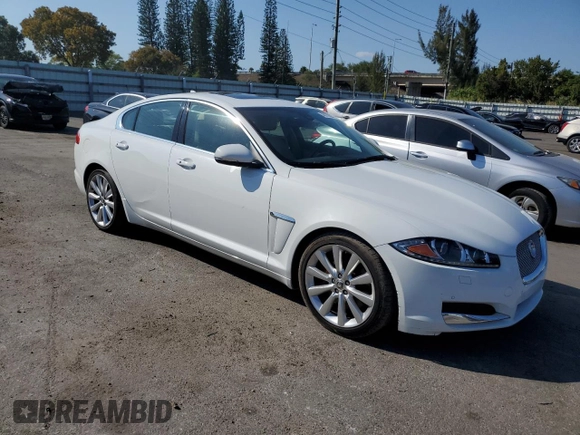 2014 Jaguar XF SC with VIN SAJWA0EX6E8U22068, listed as a Copart auction lot 48970025 with 51,218 mi miles and Clean Title. Bid and sale history available at DreamBid. Image 4.