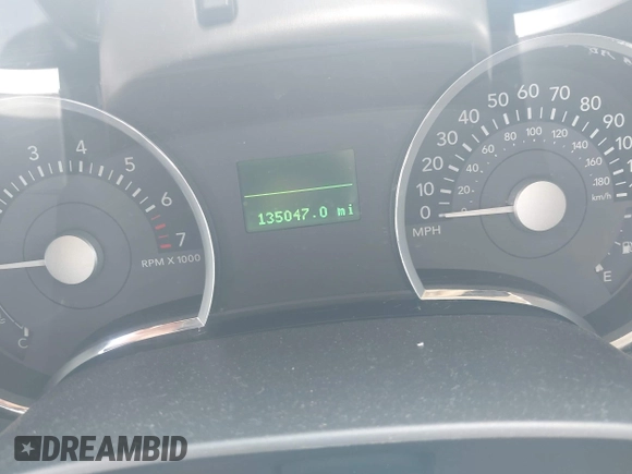 2010 Mercury Mountaineer Premier z VIN 4M2EN4JE3AUJ06410, wystawiony jako IAAI lot #42208354 z przebiegiem 135 047 mil mil oraz . Historia ofert i sprzedaży dostępna na DreamBid. Obrazek 7.