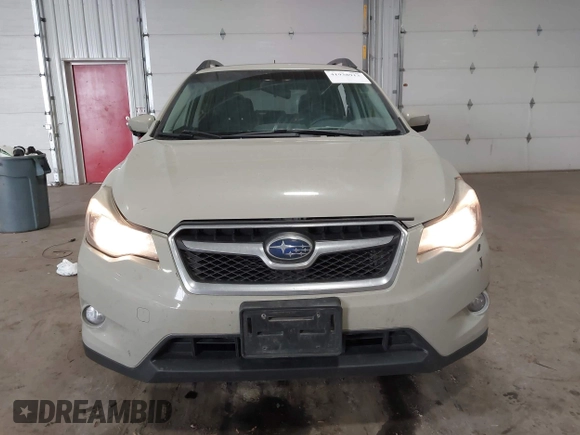 2015 Subaru XV Crosstrek Limited with VIN JF2GPAPC8FH277085, listed as a IAAI auction lot 41938913 with 124,159 mi miles. Bid and sale history available at carsss.com. Image 12.