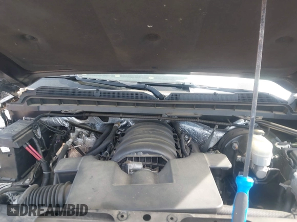 2016 Chevrolet Silverado 1500 LT with VIN 3GCPCREC3GG294898, listed as a IAAI auction lot 41892084 with 122,275 mi miles and . Bid and sale history available at DreamBid. Image 10.