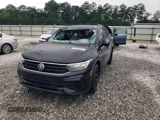 2023 Volkswagen Tiguan SE R-Line Black z VIN 3VVCB7AX5PM030017, wystawiony jako Copart lot #57315575 z przebiegiem 39 577 mil mil oraz Szkoda całkowita • Salvage title. Historia ofert i sprzedaży dostępna na DreamBid. Obrazek 14.