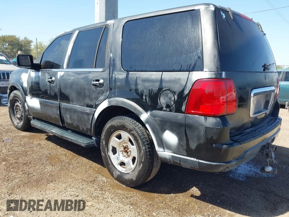 2005 Lincoln Navigator Luxury z VIN 5LMFU27545LJ03545, wystawiony jako IAAI lot #41630300 z przebiegiem 157 681 mil mil oraz . Historia ofert i sprzedaży dostępna na DreamBid. Obrazek 3.