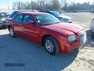2007 Chrysler 300 Limited with VIN 2C3KA53G27H604106, listed as a IAAI auction lot 41661449 with 113,380 mi miles. Bid and sale history available at carsss.com. Image 1.