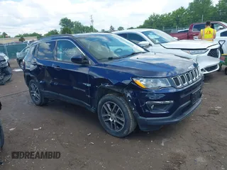 2018 Jeep Compass Latitude with VIN 3C4NJDBB5JT456685, listed as a IAAI auction lot 42356294 with 130,130 mi miles and . Bid and sale history available at DreamBid. Image 1.