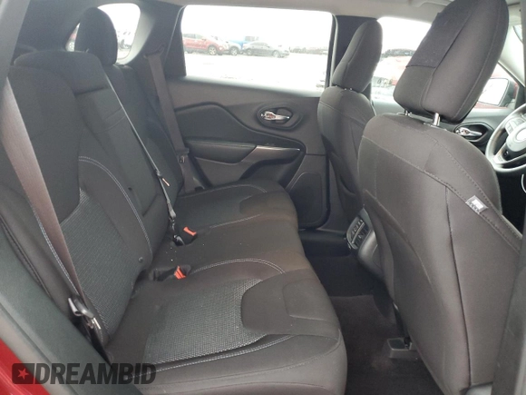 2019 Jeep Cherokee Latitude with VIN 1C4PJMCB3KD210488, listed as a Copart auction lot 59630925 with 151,312 mi miles and Salvage title. Bid and sale history available at DreamBid. Image 11.