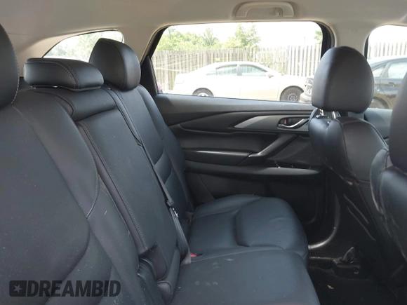 2022 Mazda CX-9 Touring z VIN JM3TCBCY7N0600370, wystawiony jako IAAI lot #42658049 z przebiegiem 113 000 mil mil oraz . Historia ofert i sprzedaży dostępna na DreamBid. Obrazek 8.