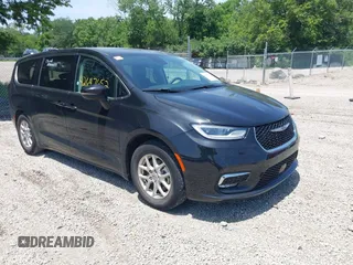 2023 Chrysler Pacifica Touring L with VIN 2C4RC1BG1PR606504, listed as a IAAI auction lot 42647652 with 41,598 mi miles and . Bid and sale history available at DreamBid. Image 1.