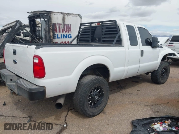 2011 Ford F-350 with VIN 1FT7X3BT5BEA60283, listed as a IAAI auction lot 41783661 with 199,002 mi miles and . Bid and sale history available at DreamBid. Image 4.