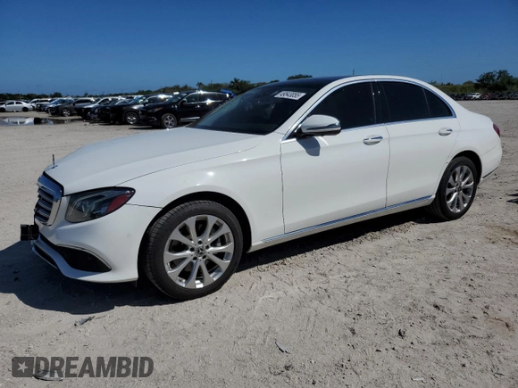 2018 Mercedes-Benz E-Class E 300 with VIN WDDZF4KB6JA302454, listed as a Copart auction lot 49543055 with 89,757 mi miles and Salvage Title. Bid and sale history available at carsss.com. Image 1.